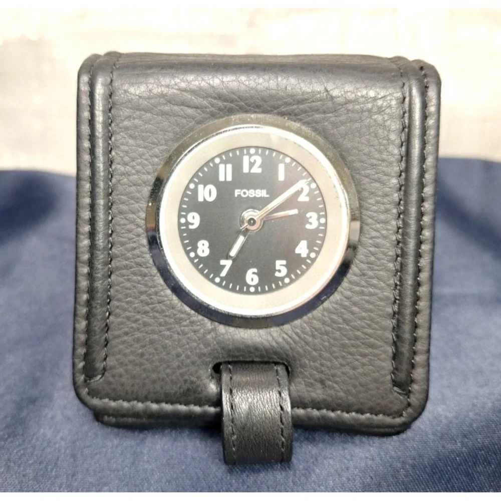 FOSSIL TRAVEL CLOCK BLACK  LEATHER CASE  Vintage Folding Retro Working